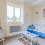 بيت للعطل 2 Bedroom Awesome In