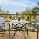 بيت للعطل 2 Bedroom Awesome In