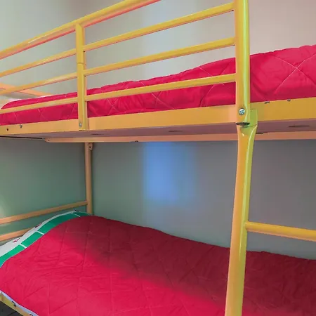 Hébergement de vacances 2 Bedroom Amazing In Gueschart