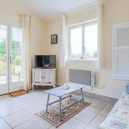 2 Bedroom Amazing In Hébergement de vacances