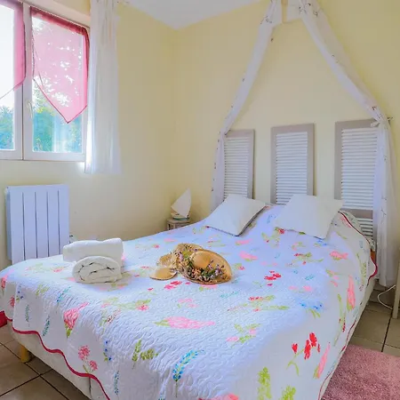 Hébergement de vacances 2 Bedroom Amazing In